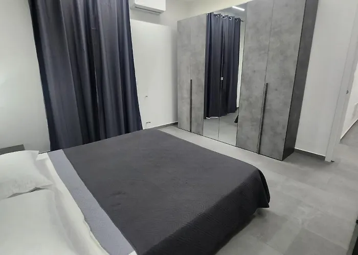 Soggiorno Di Charme Con 6 Posti Letto E Parcheggio Privato Holiday home